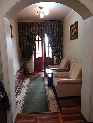 Квартиры: 3 комнаты, 70 м², 3 этаж — 2