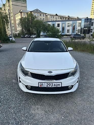 225 70 17: Kia K5: 2018 г., 2 л, Автомат, Газ, Седан — 2