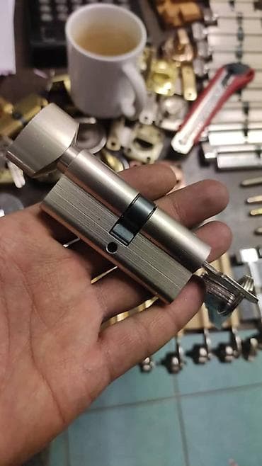 кленка для дверей: Дверная фурнитура оконная фурнитура москитные сетки безопасность — 6