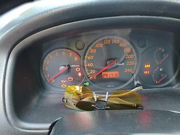 suzuki lets 2: Honda Stream: 2001 г., 2 л, Механика, Бензин, Минивэн — 9