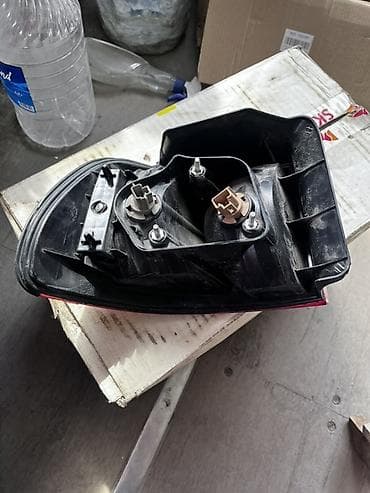 mark 3: Задний правый стоп-сигнал Toyota Б/у — 1