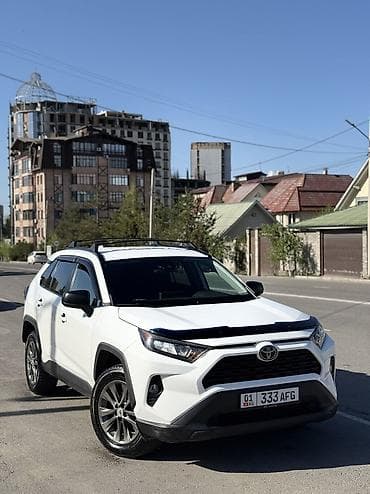 Toyota RAV4: 2020 г., 2.5 л, Автомат, Бензин, Кроссовер at lalafo.kg Toyota RAV4: 2020 г., 2.5 л, Автомат, Бензин, Кроссовер