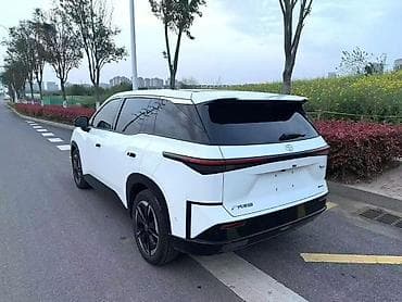 китайский мини гелик цена: Toyota bZ3X: 2025 г., Электромобиль, Кроссовер — 4