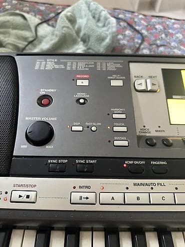 c stand: Синтезатор/аранжировщик Yamaha PSR-640 - Клавиатура: 61 — 2