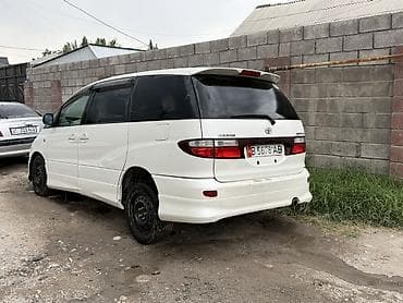 Toyota Estima: 2002 г., 2.4 л, Автомат, Бензин, Минивэн