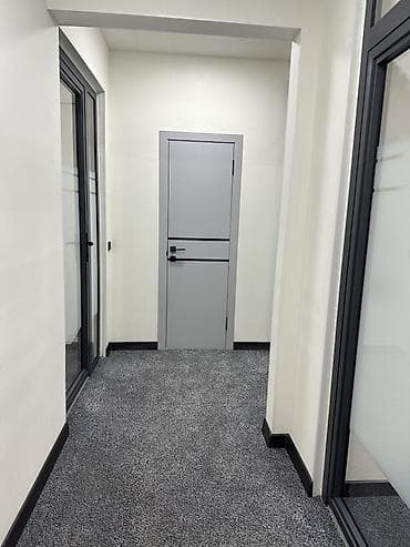 максимум бизнес центр: Аренда офисов, 67 м², В жилом комплексе, С отдельным сан узлом — 4