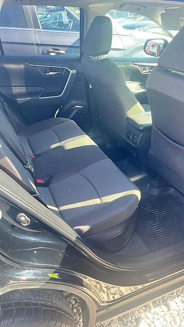 Продажа авто: Toyota RAV4: 2019 г., 2.5 л, Автомат, Гибрид, Кроссовер — 8