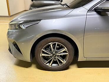 Kia K3: 2022 г., Седан — 8