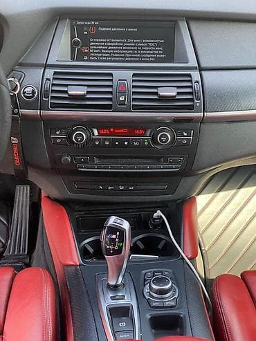 i5 3210m: BMW X5 M: 2010 г., Кроссовер — 10