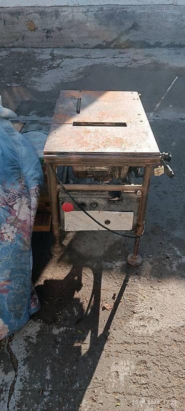 Распиловочный станок без ЧПУ, Циркулярка