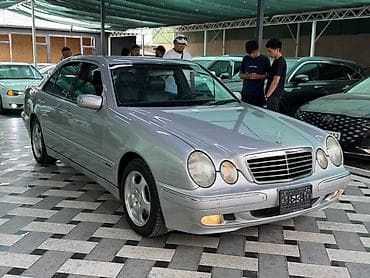 id 4: Mercedes-Benz E-Class: 2000 г., 3.2 л, Автомат, Бензин, Седан — 1