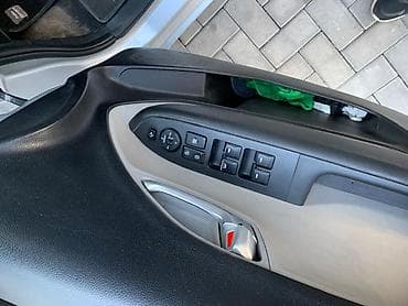 авто рага: Kia Ray: 2019 г., 1 л, Автомат, Бензин, Вэн/Минивэн — 7