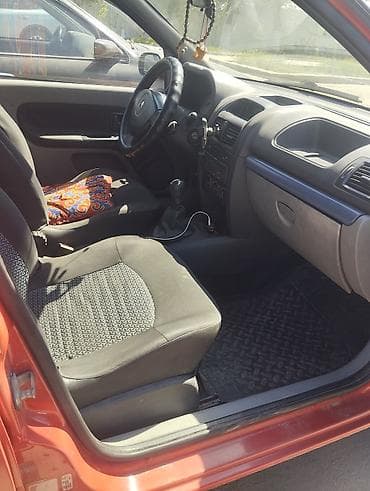 lexus gs: Renault Symbol: 2007 г., 1.4 л, Ручные, Седан — 3