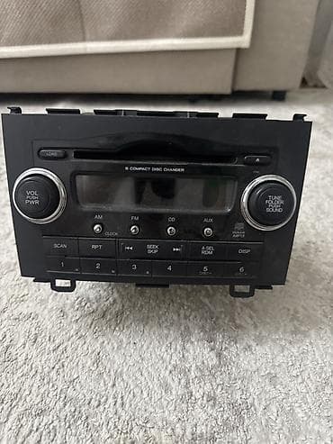 аккорд магнитола: Штатная магнитола Honda с CD‑чейнджером на 6 дисков Описание: - — 2