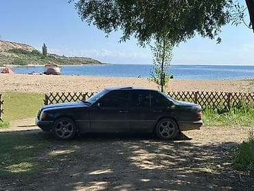 mers 210: Mercedes-Benz W124: 1993 г., 2 л, Механика, Бензин, Седан — 7