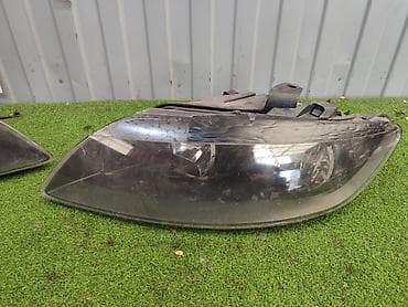 Топливные баки: Передняя левая фара Audi 2008 г., Б/у, Оригинал — 1