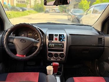 bugatti veyron: Hyundai Getz: 2007 г., 1.6 л, Автомат, Бензин, Хэтчбэк — 4