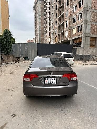 Honda Civic: 2009 г., 1.8 л, Автомат, Бензин, Седан — 6