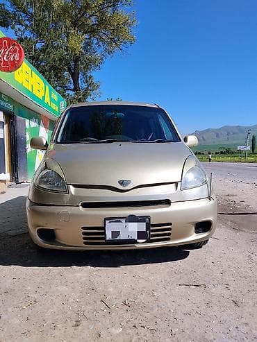 Toyota: Toyota Funcargo: 2001 г., 1.5 л, Автомат, Бензин, Минивэн — 1