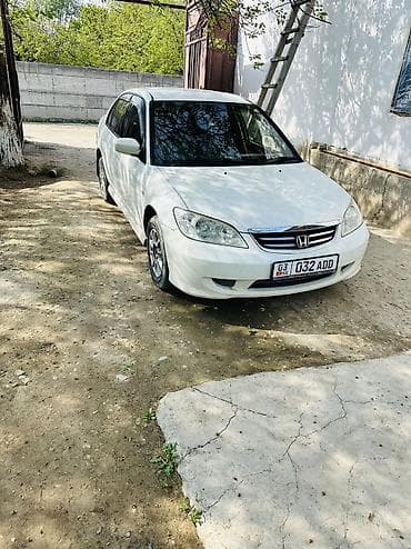 Honda Civic: 2004 г., 0.7 л, Автомат, Бензин, Седан
