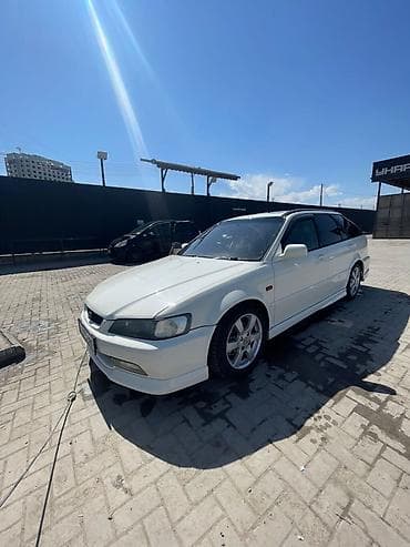 Продажа авто: Honda Accord: 1998 г., 2.3 л, Автомат, Бензин, Универсал — 1