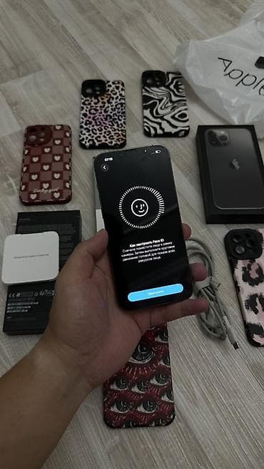 iphone 3: IPhone 13 Pro Max, Б/у, 1 ТБ, Matte Space Gray, Защитное стекло, Чехол, Кабель, 100 % — 9