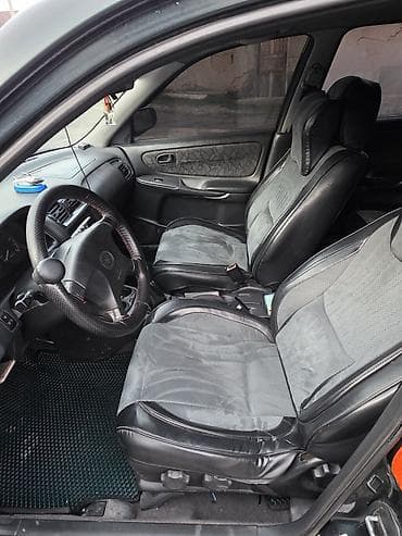 подшивочная машина: Mazda 626: 1998 г., 1.8 л, Ручные, Бензин, Универсал — 7