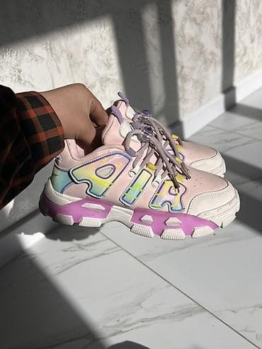 женские ботас: Детские кроссовки, яркие и удобные, в нескольких дизайн‑вариантах — 3