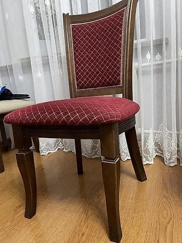 Стулья для зала: Стул для зала, Б/у, Дерево — 2
