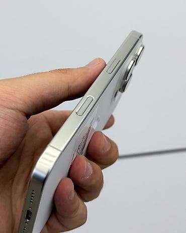 microlab pro: IPhone 16 Pro, Б/у, 256 ГБ, White Titanium, Защитное стекло, Чехол, В рассрочку, 92 % — 5