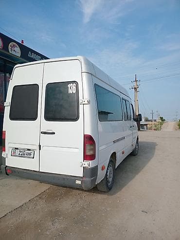 r17 kia: Автобус, Mercedes-Benz — 3