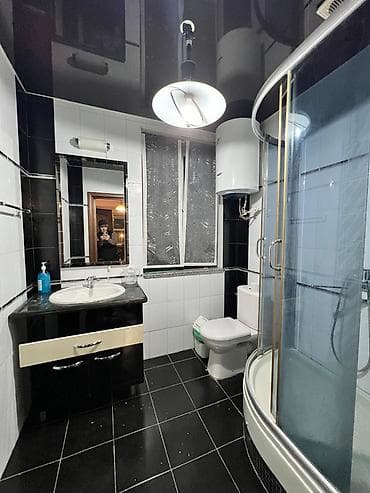 аренда студий: 250 м², 7 комнат, Утепленный, Бронированные двери, Балкон застеклен — 8