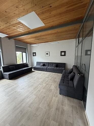 квадратный метр: Аренда офисов, 126 м², В бизнес центре, С отдельным сан узлом — 10