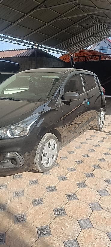 byd ev: Chevrolet Spark: 2017 г., 0.1 л, Вариатор, Бензин, Хэтчбэк — 4