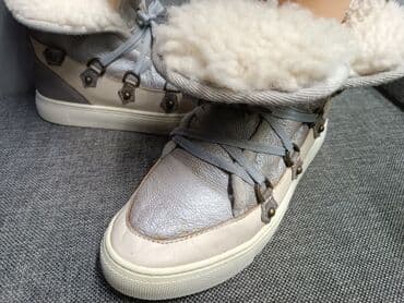 зимний обув мужской: Ботинки женские зимние. Очень теплые. Размер - 38. Материал - кожа — 4