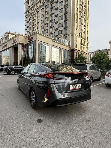 byd leopard 5: Toyota Prius: 2020 г., 1.8 л, Вариатор, Гибрид, Хэтчбэк — 4