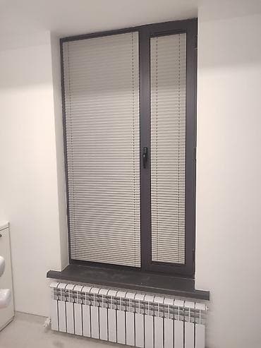 занавески жалюзи: Различные виды жалюзи, представленные в широком ассортименте. Включают — 10