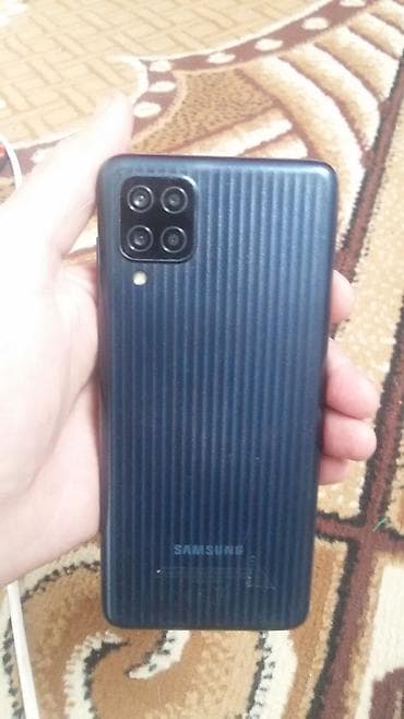 honor win: Samsung Galaxy M12, цвет - Черный, 2 SIM — 2