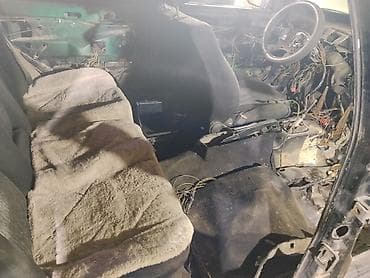 Volkswagen: Volkswagen Passat: 1994 г., 2 л, Механика, Бензин, Седан — 9