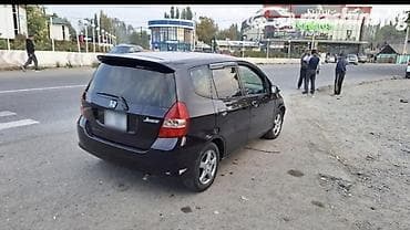 Продажа авто: Honda Jazz: 2008 г., 1.5 л, Вариатор, Бензин, Хэтчбэк — 4