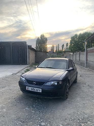 124 2 2: Opel Vectra: 2000 г., 1.6 л, Механика, Бензин, Седан — 2