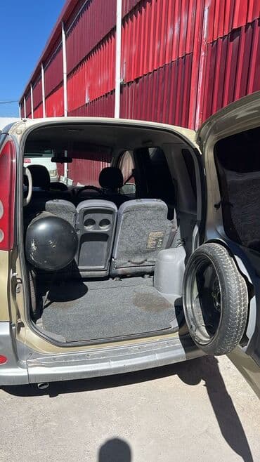 коврики на авто: Toyota Funcargo: 2001 г., 1.5 л, Автомат, Газ, Минивэн — 12