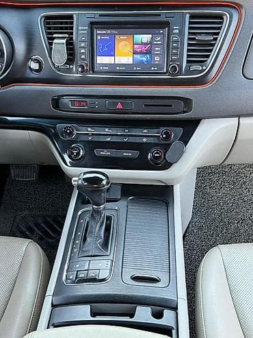 киа карниваль: Kia Carnival: 2016 г., 2.2 л, Автомат, Дизель, Минивэн — 6