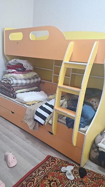 мебели б у: Детская двухъярусная кровать + комплект корпусной мебели 1) — 1