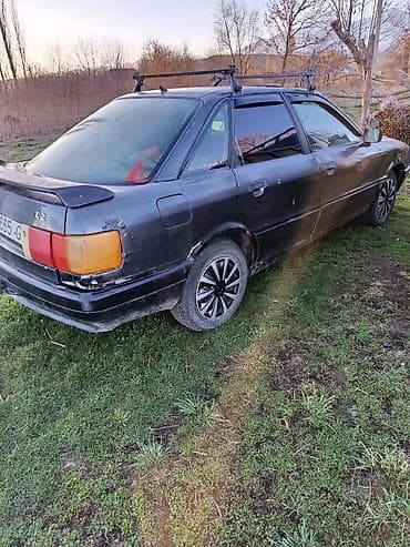 Audi: Audi 80: 1989 г., 1.8 л, Механика, Седан — 4