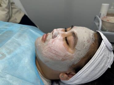 Реклама, печать: Косметология, Биоревитализация, Лечение угревой болезни, Маски, Сертифицированный косметолог — 1