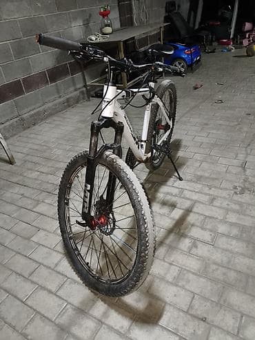 skillmax велосипед бишкек: Тоо велосипеди, Skillmax, Велосипед алкагы M (156 - 178 см), Алюминий, Колдонулган — 2