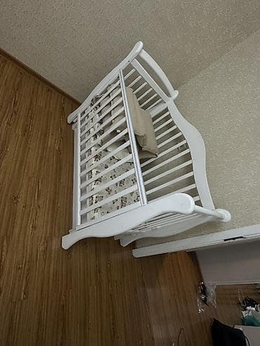 детска кровать: Манеж-кровать, Новый, С комодом, Дерево — 1