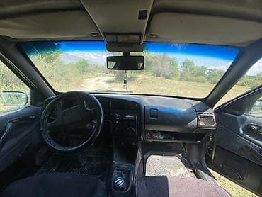 Volkswagen Passat: 1992 г., 1.8 л, Механика, Газ, Универсал — 7
