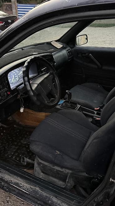 Транспорт: Volkswagen Passat: 1992 г., 1.8 л, Механика, Бензин, Универсал — 9